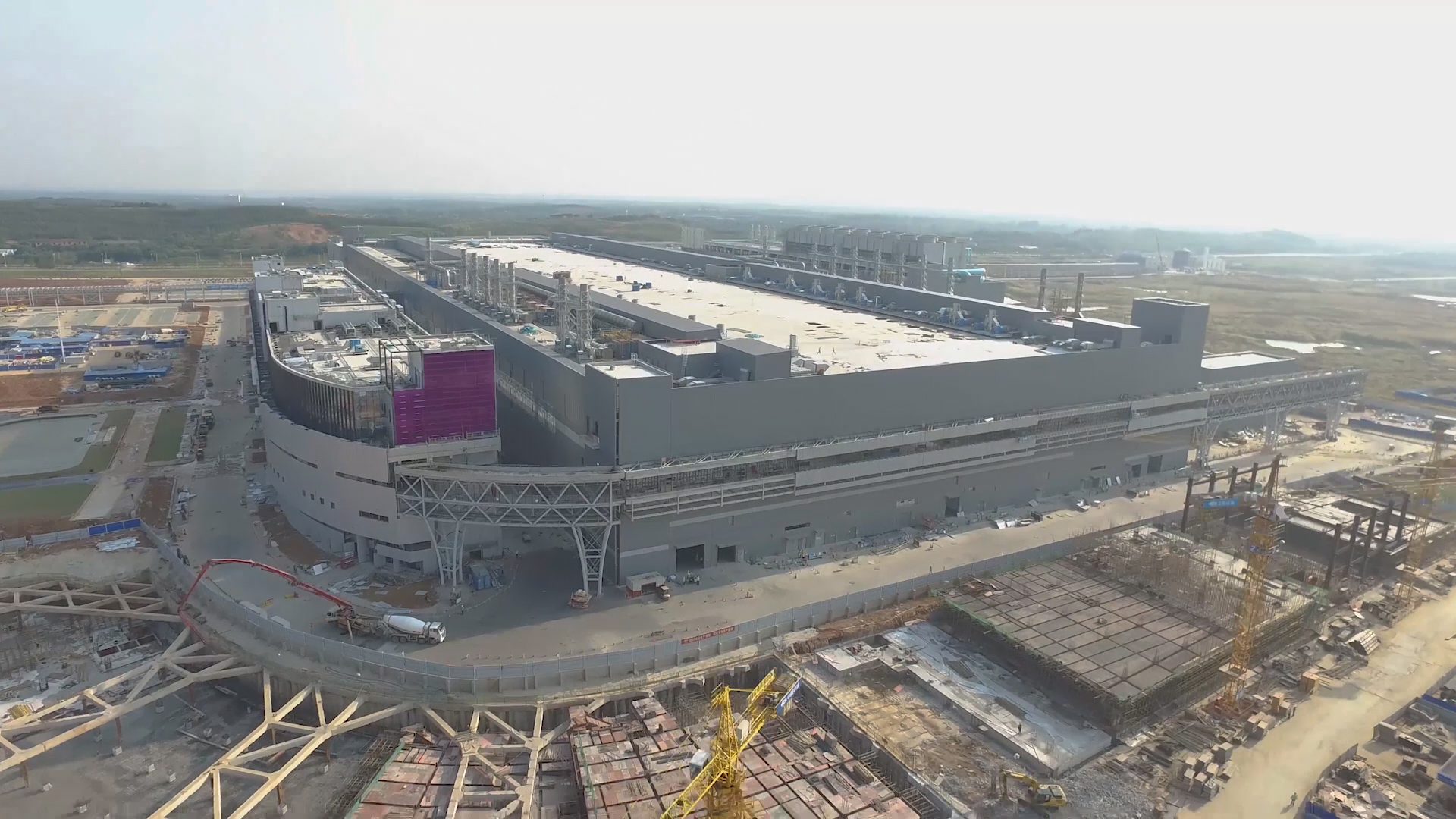 長(zhǎng)江存儲(chǔ).jpg 長(zhǎng)江存儲(chǔ).jpg